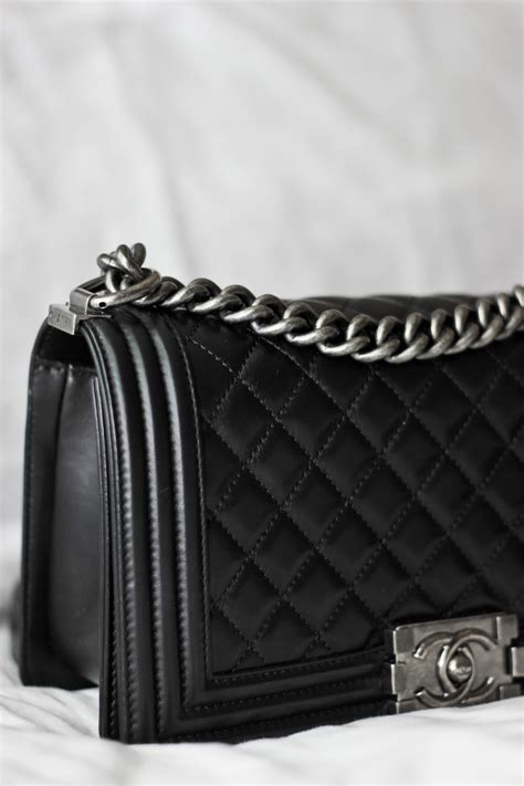 chanel le boy new medium